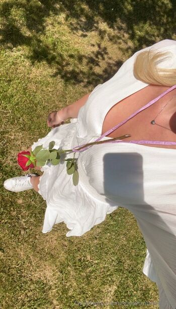 Emma / emmiis8 nude photo #9