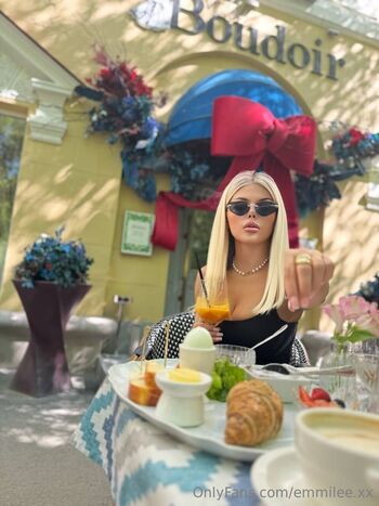 Emily MAXIM Cover Mus / emmilee.xx / emmilee.xx1 nude photo #15