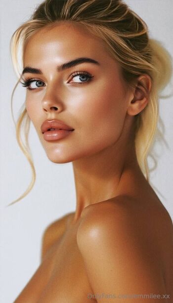 Emily MAXIM Cover Mus / emmilee.xx / emmilee.xx1 nude photo #17