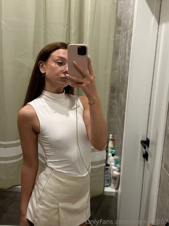 Emmy / emmy_2007 nude photo #8