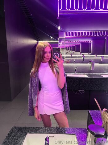 Emmy / emmy_2007 nude photo #12