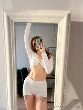 Emmy / emmy_2007 nude photo #33