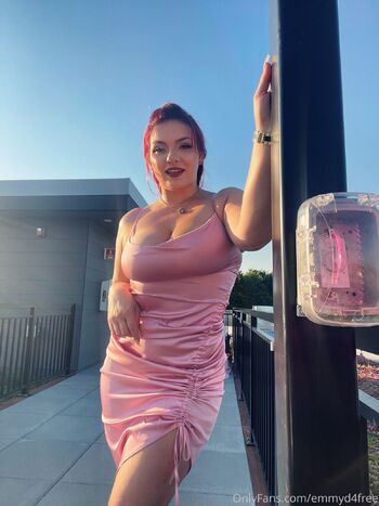 Emmy D 4 Fre / emmyd4free / reallyemmyd / itsemmy_d nude photo #9