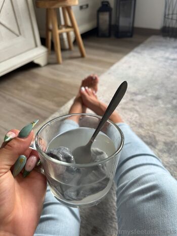 Emmysfeetandsock / emmyfeetandsocks nude photo #33