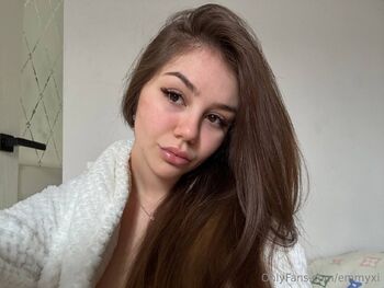 𝐸𝓂𝓎 / emmyxi nude photo #15