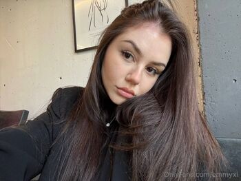 𝐸𝓂𝓎 / emmyxi nude photo #17