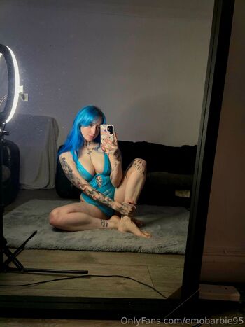 Emo Barbi / emobarbie95 nude photo #12