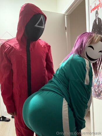 Purple / emomask nude photo #23