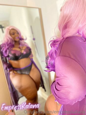 Empress Katan / empresskatana / empresskatanaig / allhailkatana nude photo #6
