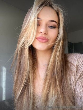 Emmily Moo / emy_moon11 nude photo #37