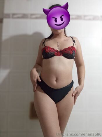 Sol / enana690 nude photo #1