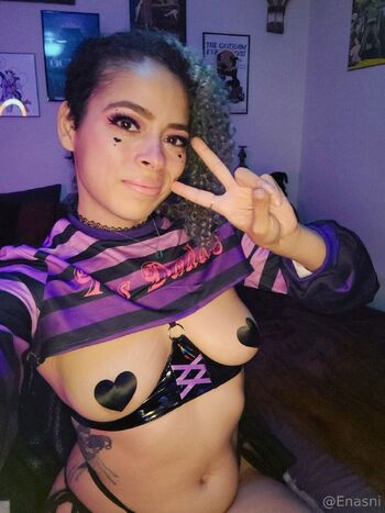 Enasn / enasni nude photo #22