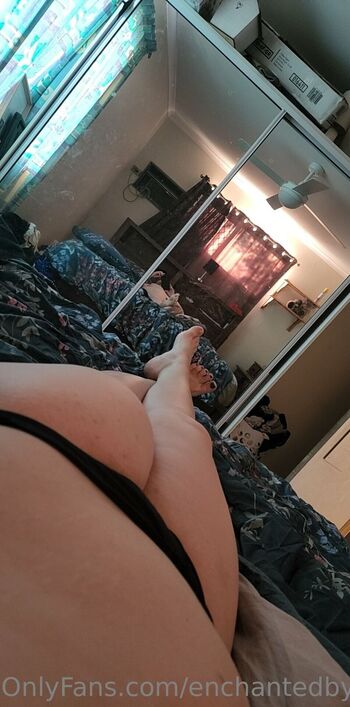 Jes / enchantedbyjess nude photo #2