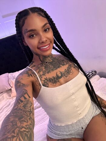 enchantinggev / enchantinggeve nude photo #8