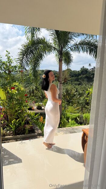 enzabel_chlo / enzabel_chloe / enza.perniciaro / enzaperniciaro nude photo #1