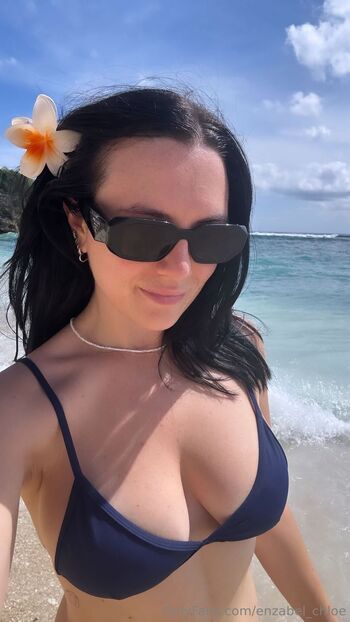 enzabel_chlo / enzabel_chloe / enza.perniciaro / enzaperniciaro nude photo #9