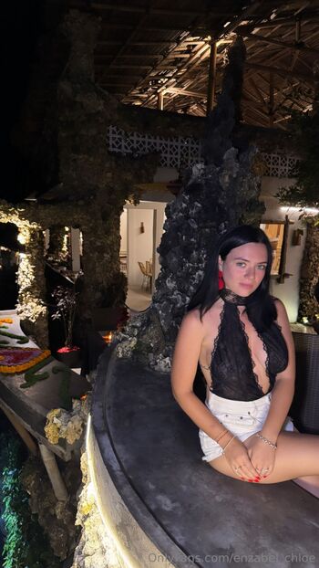 enzabel_chlo / enzabel_chloe / enza.perniciaro / enzaperniciaro nude photo #11