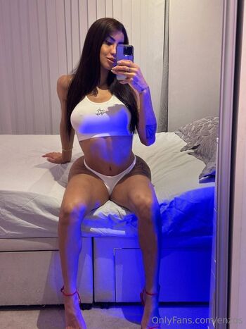 𝙀𝙣𝙯𝙤 𝙎𝙞𝙢𝙞𝙤𝙣 / enzos nude photo #4