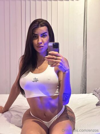 𝙀𝙣𝙯𝙤 𝙎𝙞𝙢𝙞𝙤𝙣 / enzos nude photo #5