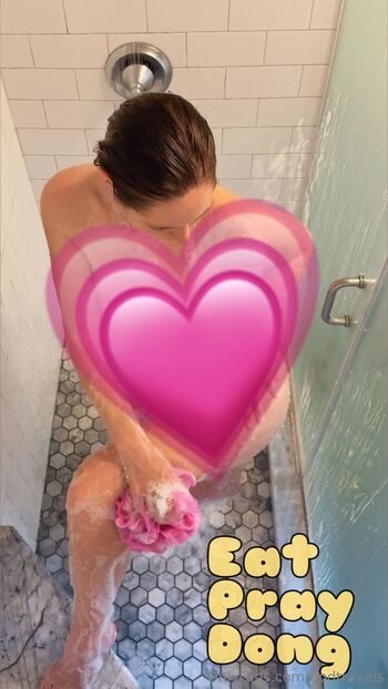 EPDtravel / epdtravels nude photo #4