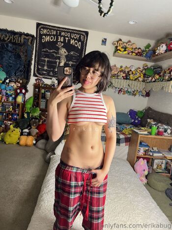 Erika / erikabug / erikabug_ nude photo #11