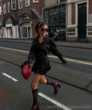 Erika / erikacostell nude photo #18