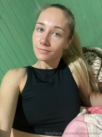Erika Farme / erikamullerlove nude photo #37