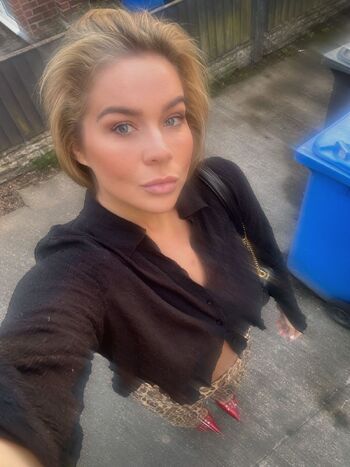 ERIN / erinincheshirex nude photo #36