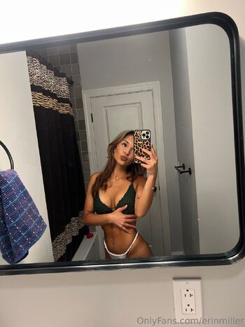 Erin / erinmiller nude photo #15