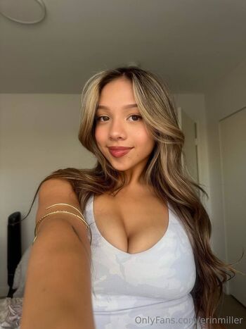 Erin / erinmiller nude photo #17
