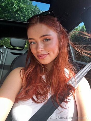 Erin / erinmiller nude photo #36