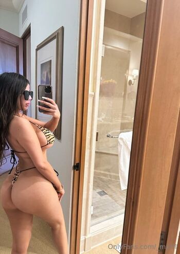 Mar / eroticly nude photo #4