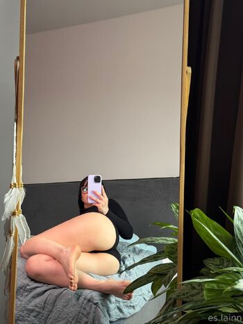 es.lain / es.lainn nude photo #11