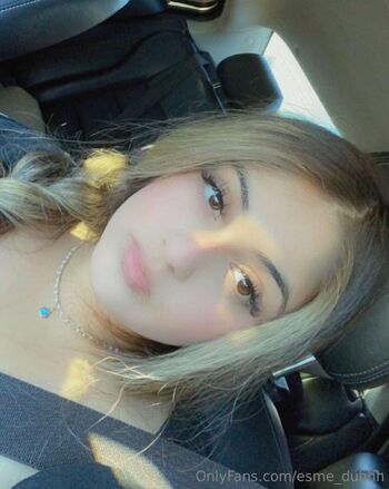 Esmerald / esme_duhhh nude photo #11