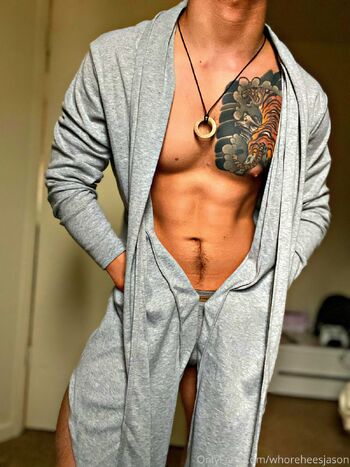 Axe / esperacchiusfree nude photo #32