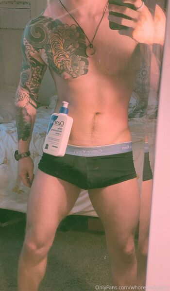 Axe / esperacchiusfree nude photo #34