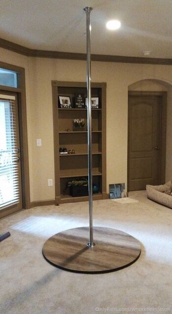 Axe / esperacchiusfree nude photo #35