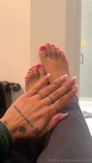 Essence Hoffma / essencehoff nude photo #4