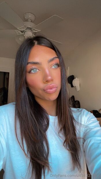 Essence Hoffma / essencehoff nude photo #25