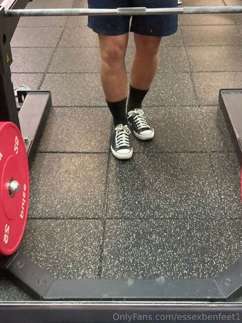 Ben / essexbenfeet1 nude photo #9