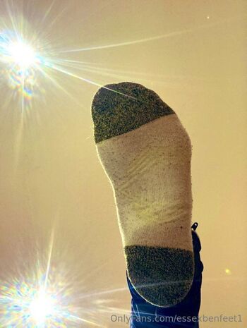 Ben / essexbenfeet1 nude photo #13