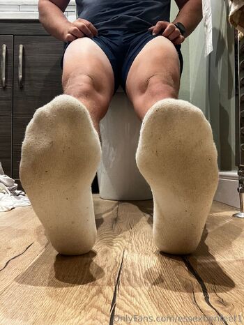 Ben / essexbenfeet1 nude photo #25