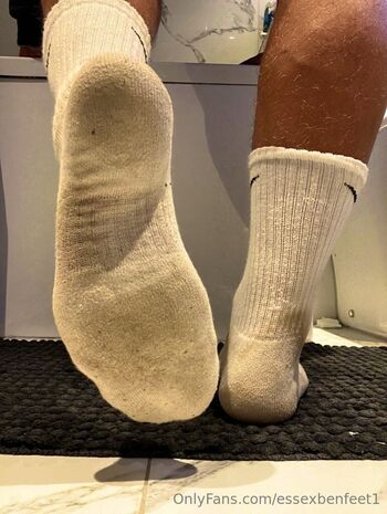 Ben / essexbenfeet1 nude photo #31