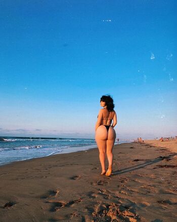 Estella Bl / estellablu / iamgirlbluee nude photo #18