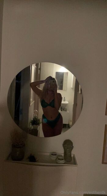 Estherd / estherdk nude photo #9