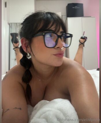 Ethlynn / ethlynne / xpdettee / xpdette nude photo #1