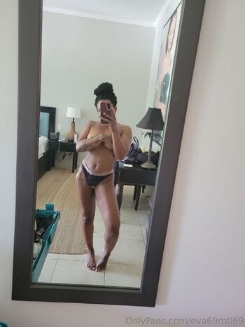 EvaSmith / eva69mtl69 nude photo #14