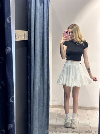 Eva Amelia / eva_amelia_vip19 nude photo #25