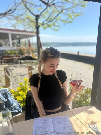 Eva Amelia / eva_amelia_vip19 nude photo #39