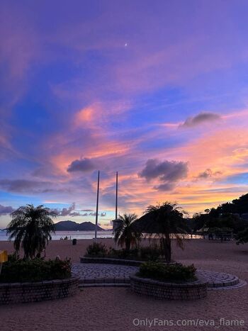 OnlyFans / eva_flame nude photo #29